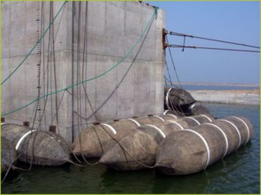 ποιότητας  Floating Marine Salvage Airbags Natural Rubber Rescue Ship Launching Εργοστάσιο