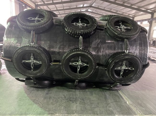 Με περιστρεφόμενο περιέχει EVA Foam Fender Υψηλή αντοχή στην συμπίεση διάρκεια ζωής 8 έως 12 χρόνια